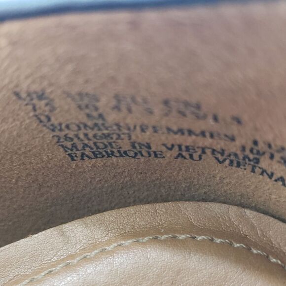 Clarks Women's Flats Size 10 M - Picture 4 of 8